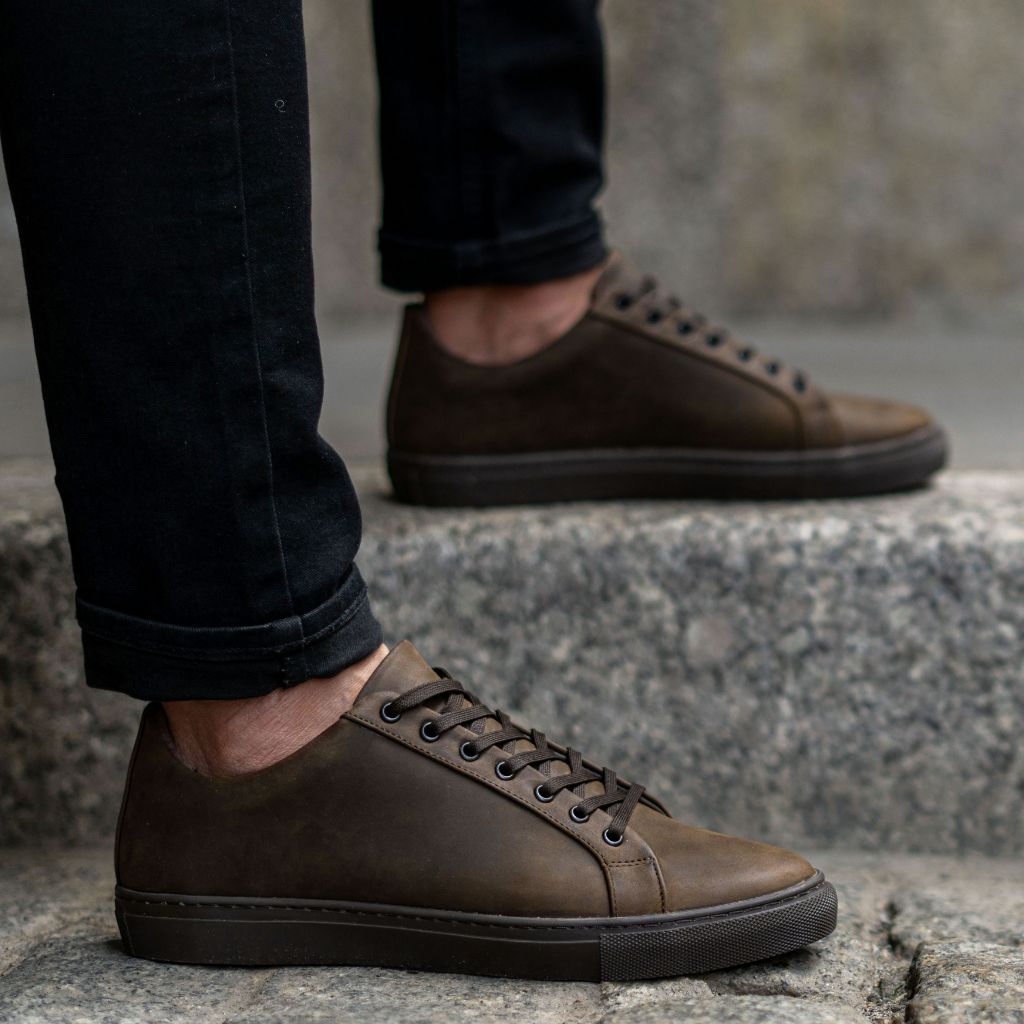 1024x1024-Men-Premier-LowTop-Tobacco-061623-1.jpg