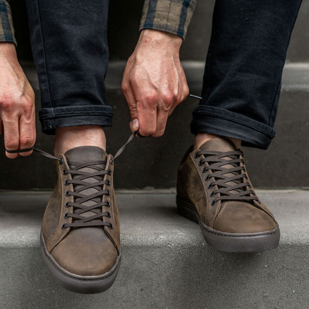 1024x1024-Men-Premier-LowTop-Tobacco-061623-2.jpg