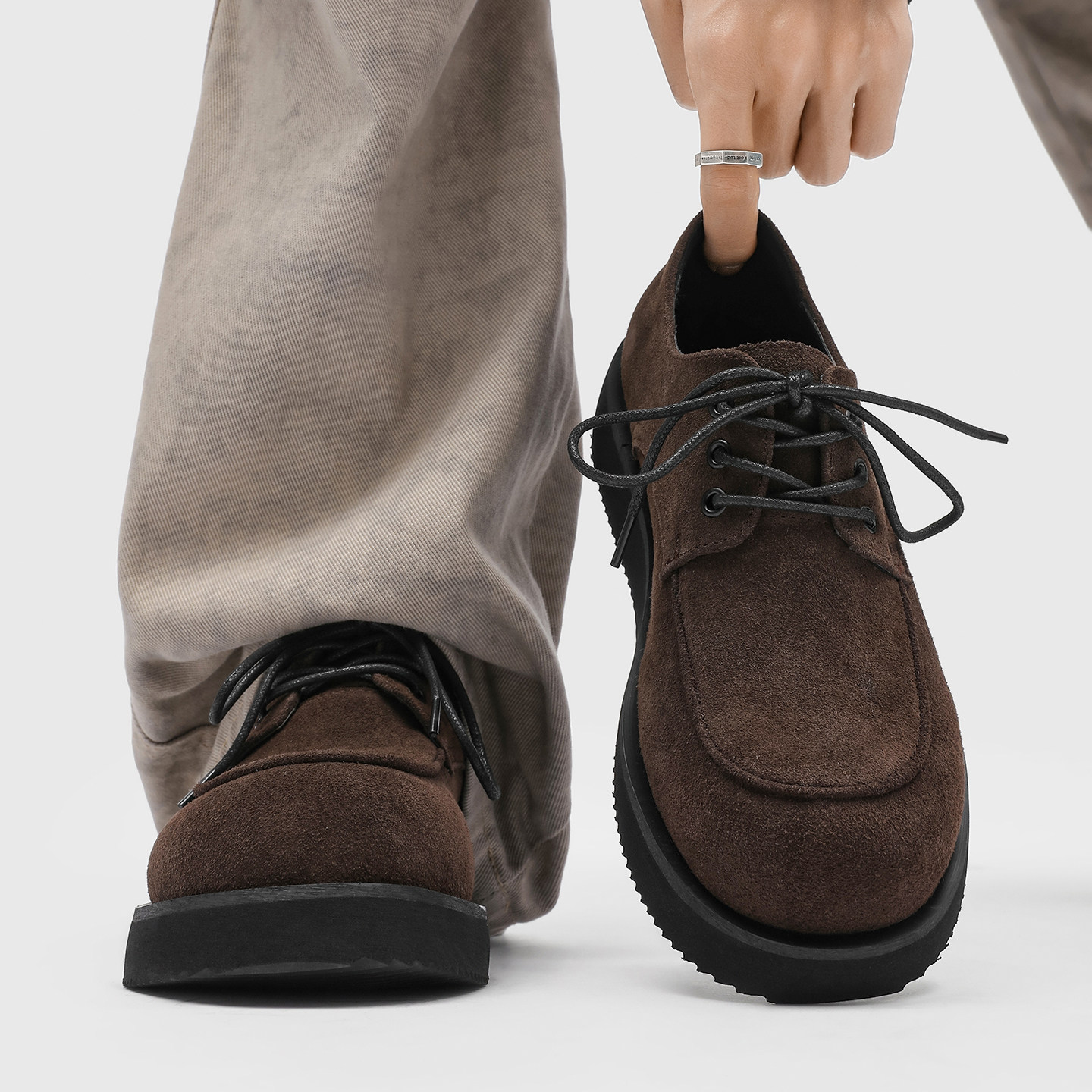 Wide-Toe Leather Derby Shoes