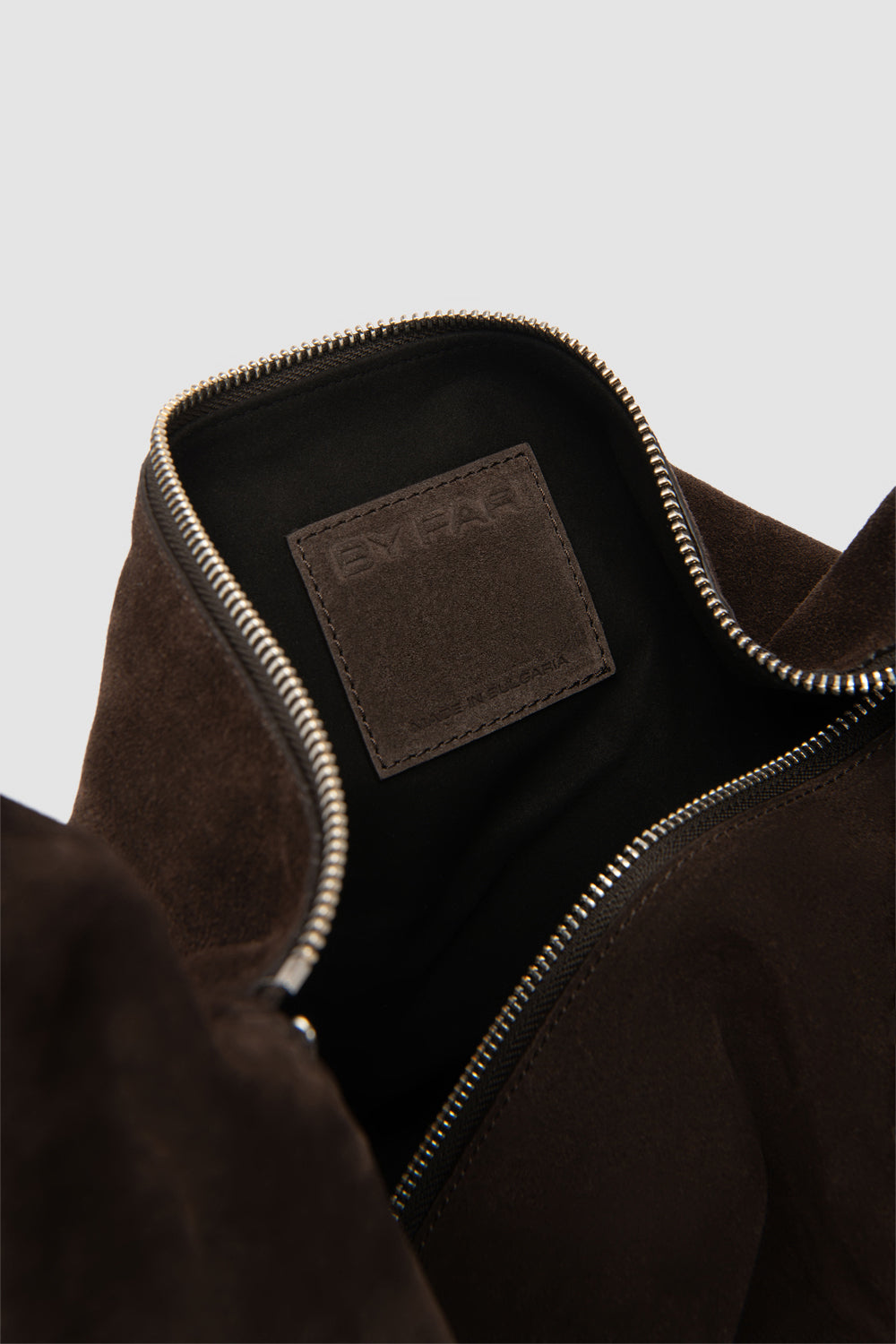 Trayana_Ristretto_Suede_5.jpg